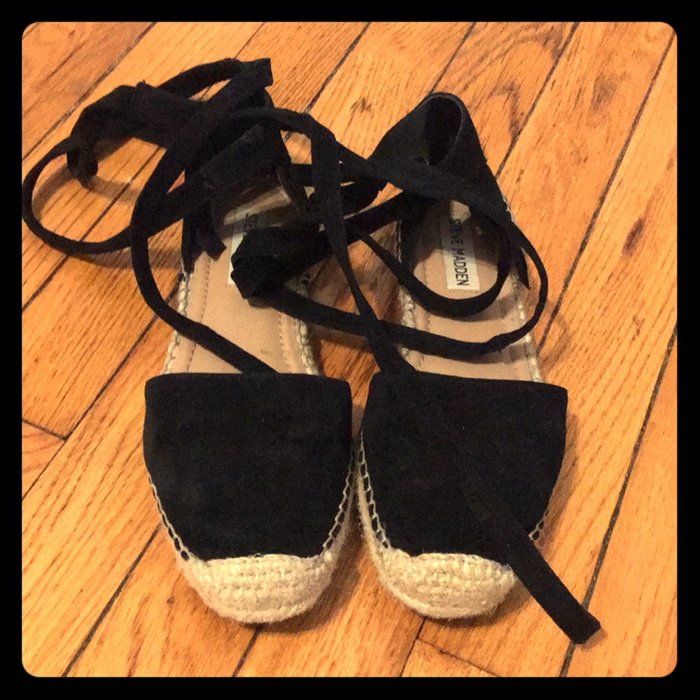 Rosette Steve Madden Espadrilles Size 6M